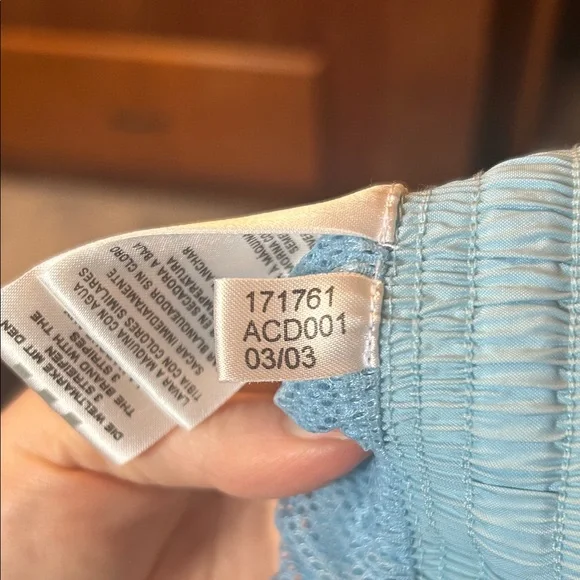 VINTAGE Y2K adidas Light Blue Track Pants with Navy Triple Stripes (2003) - Picture 6 of 6